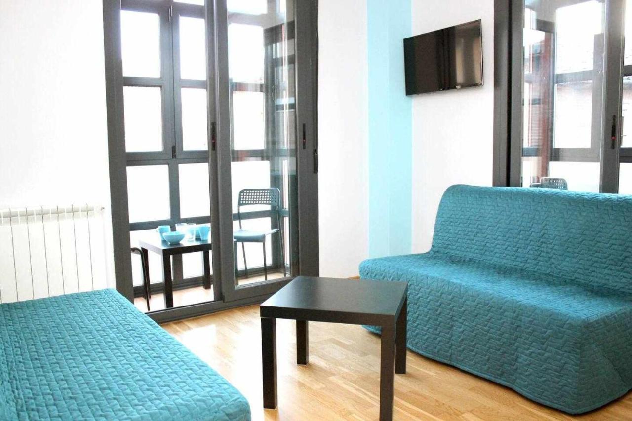 El Duplex Mas Centrico Del Humedo Desayuno Y Wifi Apartment Leon Exterior photo